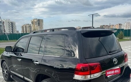 Toyota Land Cruiser 200, 2016 год, 6 000 000 рублей, 9 фотография