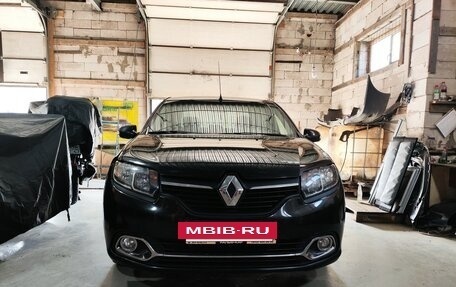 Renault Logan II, 2014 год, 740 000 рублей, 32 фотография
