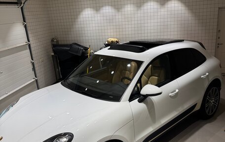 Porsche Macan I рестайлинг, 2017 год, 3 399 999 рублей, 6 фотография