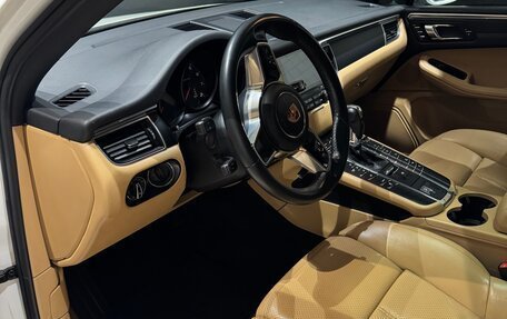 Porsche Macan I рестайлинг, 2017 год, 3 399 999 рублей, 20 фотография