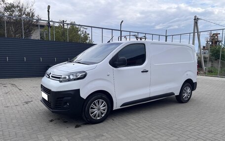 Citroen Jumpy III, 2018 год, 2 100 000 рублей, 7 фотография