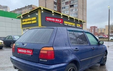 Volkswagen Golf III, 1997 год, 190 000 рублей, 2 фотография
