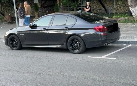 BMW 5 серия, 2014 год, 2 600 000 рублей, 5 фотография