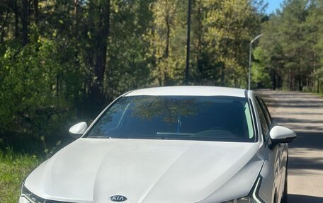 KIA K5, 2021 год, 2 950 000 рублей, 1 фотография