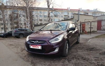 Hyundai Solaris II рестайлинг, 2013 год, 650 000 рублей, 1 фотография