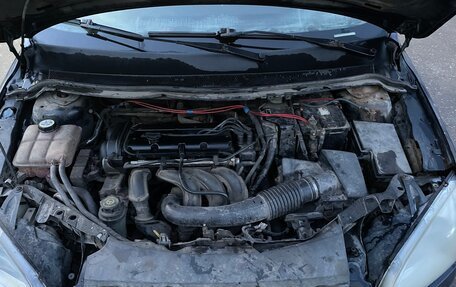 Ford Focus II рестайлинг, 2005 год, 290 000 рублей, 14 фотография