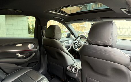 Mercedes-Benz E-Класс, 2021 год, 5 250 000 рублей, 5 фотография