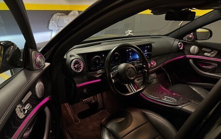 Mercedes-Benz E-Класс, 2021 год, 5 250 000 рублей, 22 фотография
