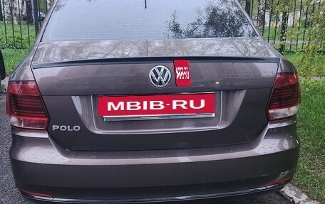 Volkswagen Polo VI (EU Market), 2016 год, 1 200 000 рублей, 2 фотография