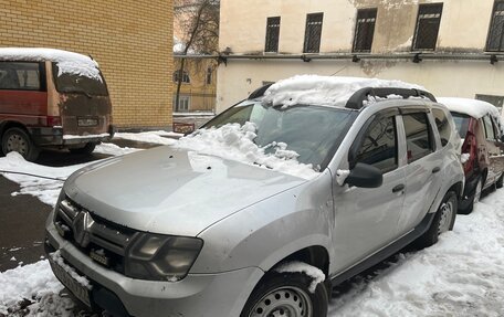 Renault Duster I рестайлинг, 2017 год, 1 050 000 рублей, 2 фотография