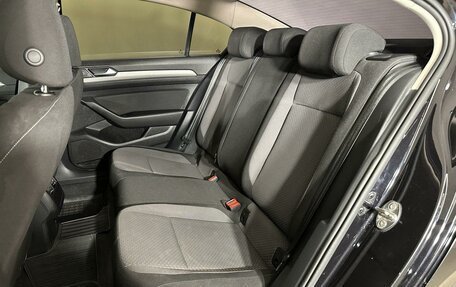 Volkswagen Passat B8 рестайлинг, 2017 год, 1 771 400 рублей, 9 фотография