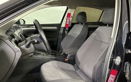Volkswagen Passat B8 рестайлинг, 2017 год, 1 771 400 рублей, 10 фотография