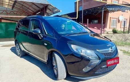 Opel Zafira C рестайлинг, 2013 год, 1 100 000 рублей, 5 фотография