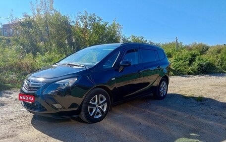 Opel Zafira C рестайлинг, 2013 год, 1 100 000 рублей, 16 фотография