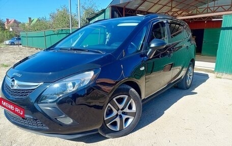 Opel Zafira C рестайлинг, 2013 год, 1 100 000 рублей, 17 фотография