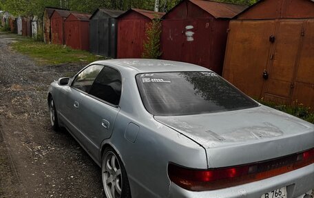 Toyota Chaser IV, 1994 год, 500 000 рублей, 4 фотография