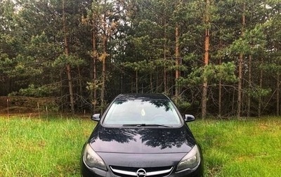 Opel Astra J, 2013 год, 745 000 рублей, 1 фотография