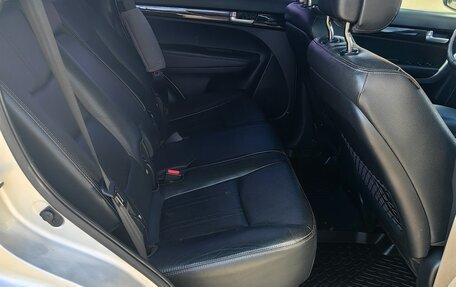 KIA Sorento II рестайлинг, 2012 год, 1 300 000 рублей, 17 фотография