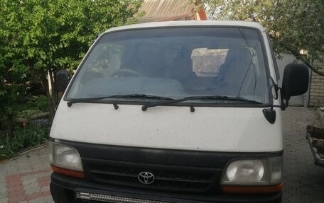 Toyota HiAce H100, 2003 год, 780 000 рублей, 2 фотография