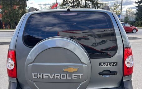 Chevrolet Niva I рестайлинг, 2013 год, 468 000 рублей, 4 фотография