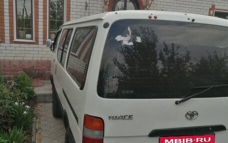Toyota HiAce H100, 2003 год, 780 000 рублей, 8 фотография
