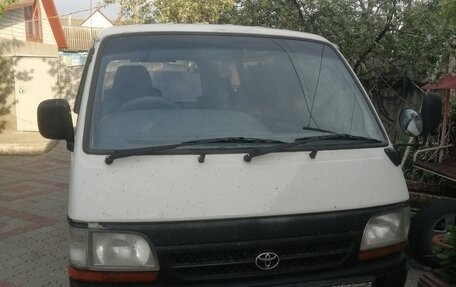 Toyota HiAce H100, 2003 год, 780 000 рублей, 9 фотография