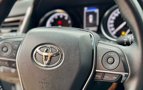 Toyota Camry, 2021 год, 4 050 000 рублей, 5 фотография