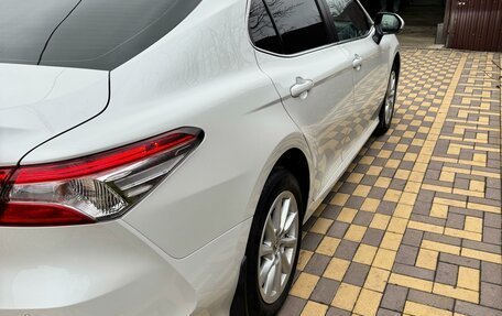 Toyota Camry, 2021 год, 4 050 000 рублей, 9 фотография