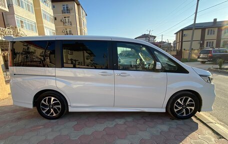 Honda Stepwgn IV, 2020 год, 2 480 000 рублей, 9 фотография