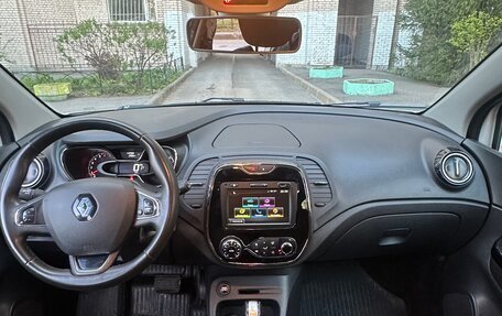 Renault Kaptur I рестайлинг, 2019 год, 1 450 000 рублей, 20 фотография