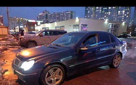 Mercedes-Benz C-Класс, 2002 год, 370 000 рублей, 3 фотография