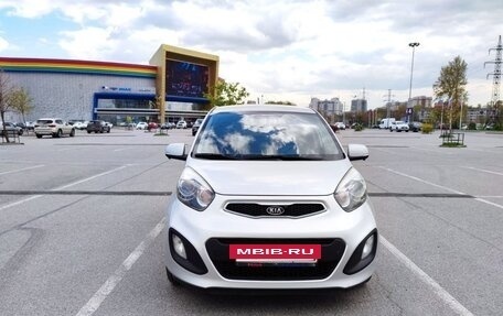 KIA Picanto II, 2011 год, 850 000 рублей, 2 фотография