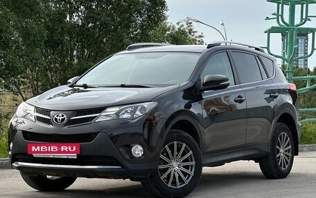 Toyota RAV4, 2014 год, 2 160 000 рублей, 2 фотография