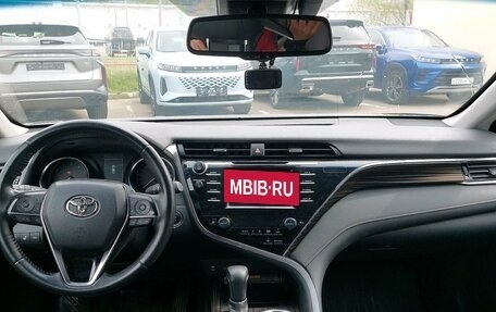 Toyota Camry, 2019 год, 2 747 000 рублей, 8 фотография