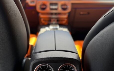 Mercedes-Benz G-Класс AMG, 2023 год, 45 000 000 рублей, 14 фотография