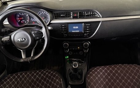 KIA Rio IV, 2019 год, 700 000 рублей, 6 фотография