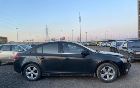 Chevrolet Cruze II, 2009 год, 750 000 рублей, 6 фотография
