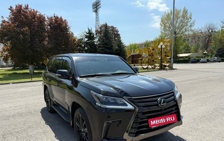 Lexus LX III, 2018 год, 9 300 000 рублей, 17 фотография
