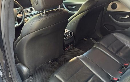 Mercedes-Benz E-Класс, 2017 год, 1 700 000 рублей, 6 фотография