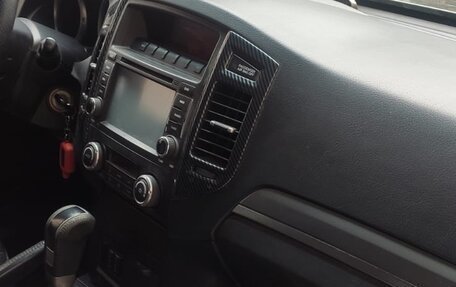 Mitsubishi Pajero IV, 2012 год, 1 900 000 рублей, 16 фотография