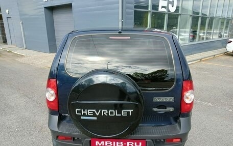 Chevrolet Niva I рестайлинг, 2010 год, 420 000 рублей, 4 фотография