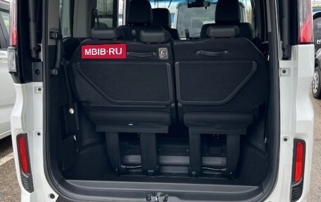 Honda Stepwgn IV, 2019 год, 2 500 000 рублей, 6 фотография