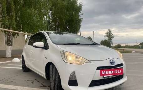 Toyota Aqua I, 2014 год, 920 000 рублей, 4 фотография