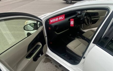 Toyota Aqua I, 2014 год, 920 000 рублей, 5 фотография