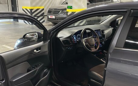 Hyundai Solaris II рестайлинг, 2022 год, 1 790 000 рублей, 7 фотография