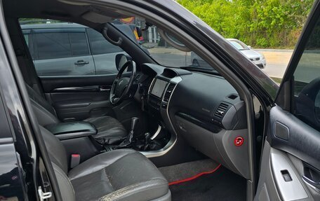 Toyota Land Cruiser Prado 120 рестайлинг, 2008 год, 1 600 000 рублей, 18 фотография