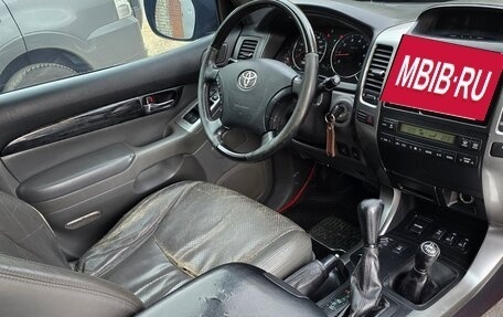 Toyota Land Cruiser Prado 120 рестайлинг, 2008 год, 1 600 000 рублей, 20 фотография