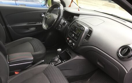Renault Kaptur I рестайлинг, 2019 год, 1 990 000 рублей, 16 фотография