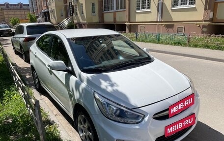 Hyundai Solaris II рестайлинг, 2013 год, 780 000 рублей, 2 фотография