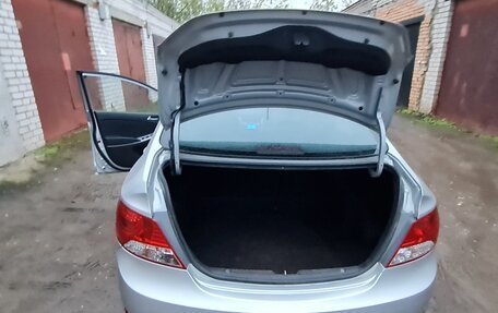 Hyundai Solaris II рестайлинг, 2014 год, 1 050 000 рублей, 7 фотография